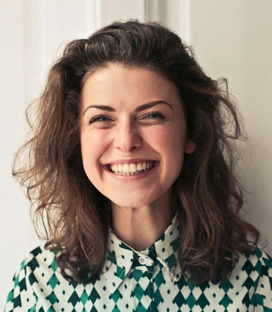 smiling portrait of client Rachel N.