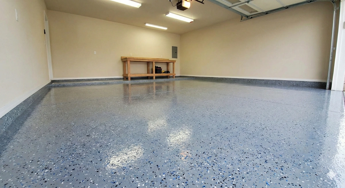 Decorative concrete overlay and resurfacing flooring